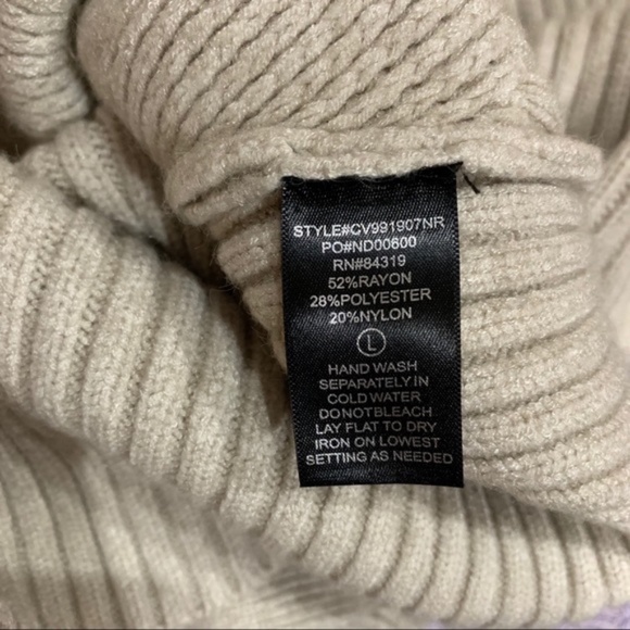 Cyrus V-Neck Button Front Cardigan - Picture 7 of 8